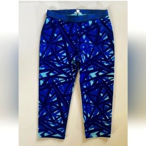 SOLD! Women's Blue Geometric Under Armour HeatGear Athletic Size M